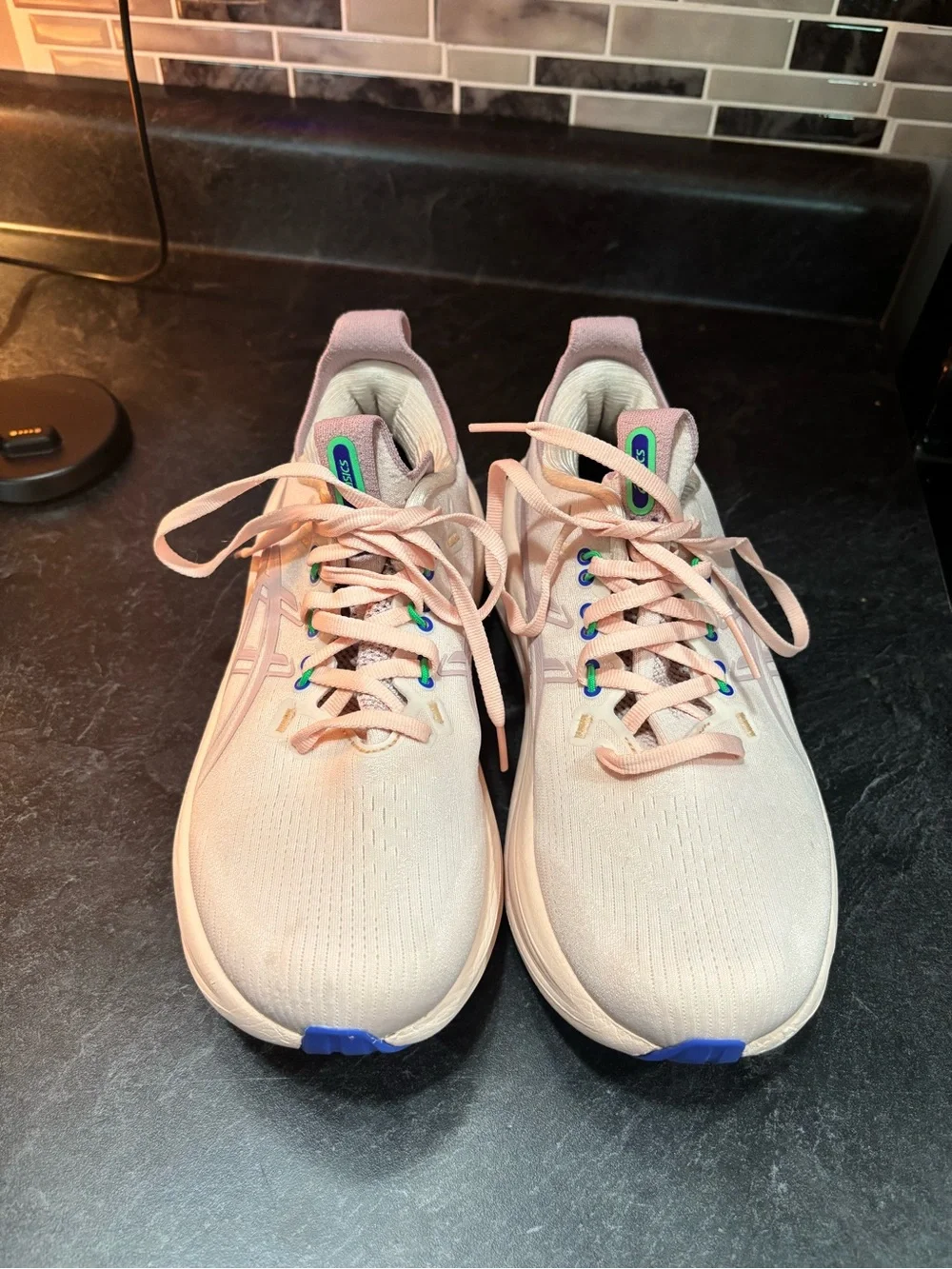 Light Pink Women's Running Sneakers - Asics gel nimbus 27